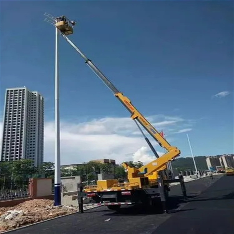 峨边维修路灯的曲臂升降车出租